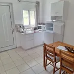 Horizon Apartment *